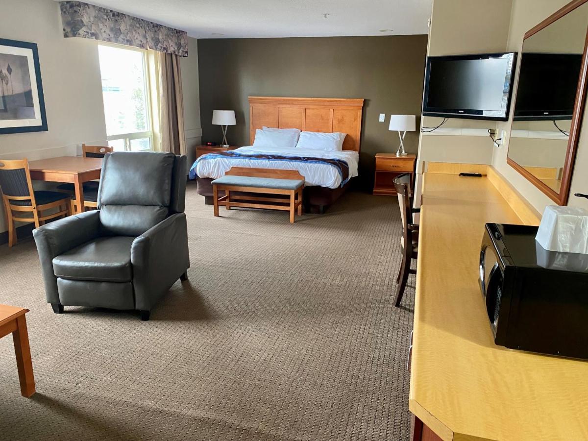 Hotel Super 8 By Wyndham Edmonton South Extérieur photo
